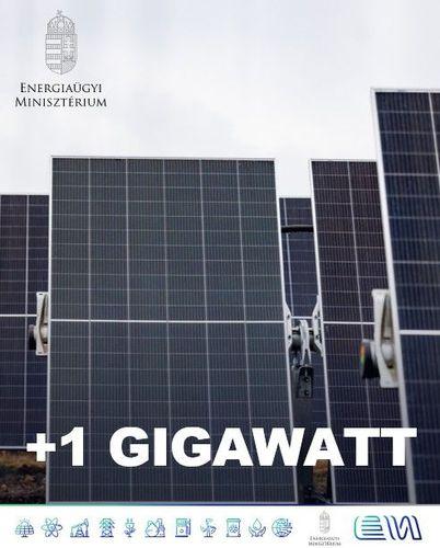 Zsinórban negyedik éve bővül 1 gigawattnál többel a napelemes kapacitás
